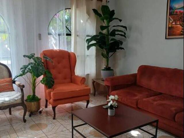 #0926 - Casa para Venta en Ciudad de Guatemala - Guatemala - 2